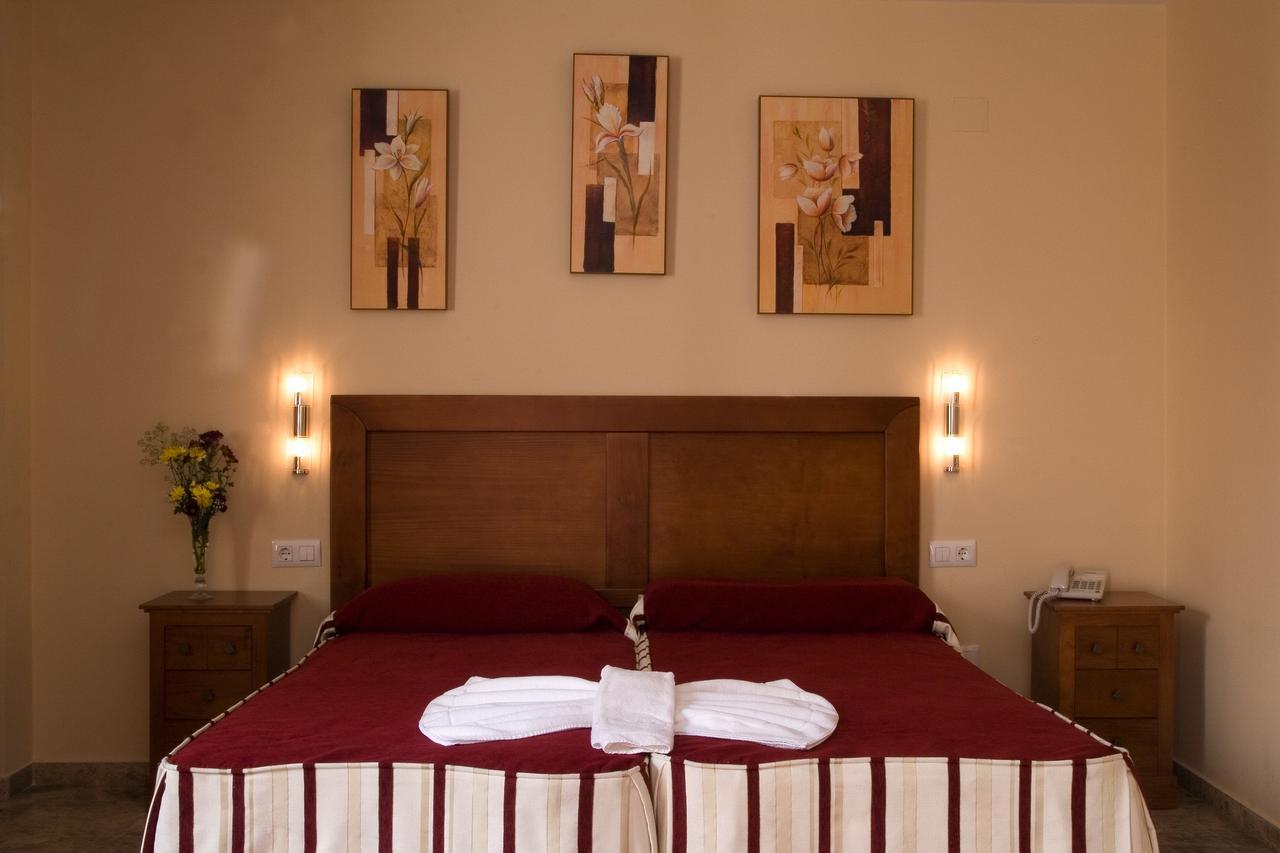 Apartamentos La Fuente Κόρδοβα Δωμάτιο φωτογραφία